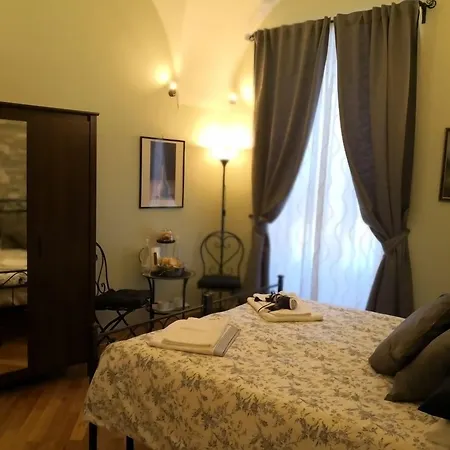 Centro Storico فندق مبيت وإفطار 4*