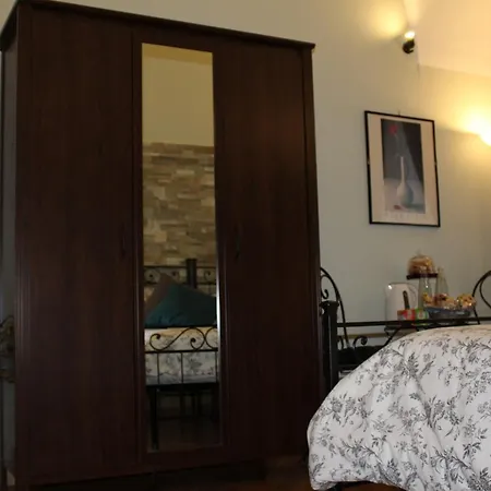 فندق مبيت وإفطار Centro Storico 4*