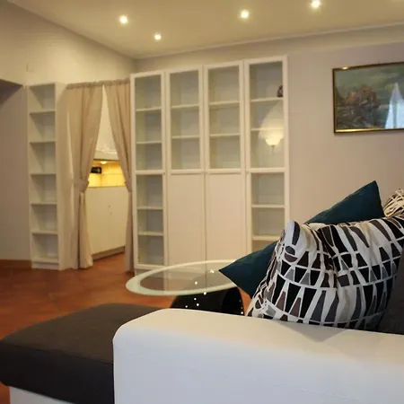 فندق مبيت وإفطار Centro Storico 4*