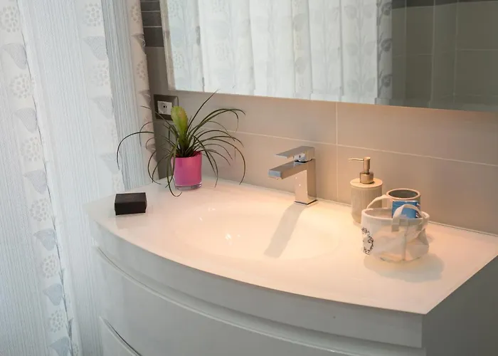 Alojamento de Acomodação e Pequeno-almoço Centro Storico 4*